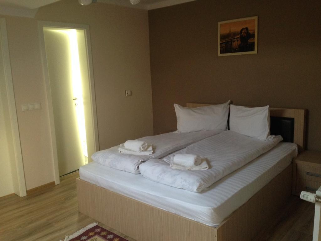 Hotel Casa Clara Sibiu Esterno foto